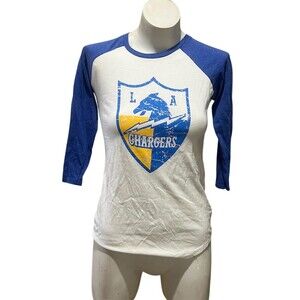 District Retro Distressed Shield Logo Raglan 3/4 T-Shirt